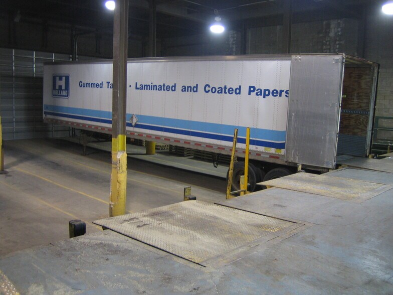 More Photos Of 531 N Stiles St, Linden Manufacturing For Lease