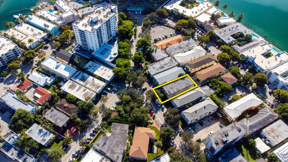 More Photos Of 960 Biarritz Dr, Miami Beach Apartments For Sale