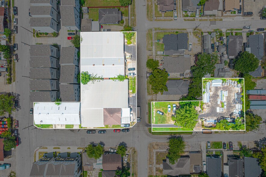More Photos Of 1714 Hussion St, Houston Warehouse For Sale