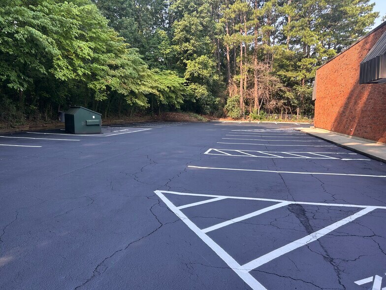 More Photos Of 2855 Candler Rd, Decatur Medical For Sale
