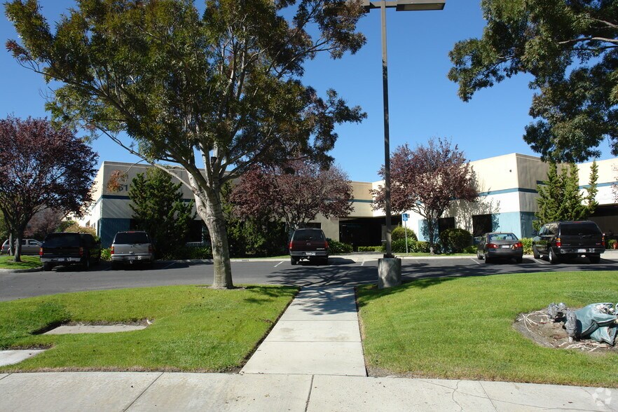 Primary Photo Of 3751 Charter Park Dr, San Jose Manufacturing For Lease