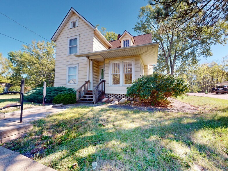 More Photos Of 4725 S Massillon Rd, Green Storefront Retail Office For Sale