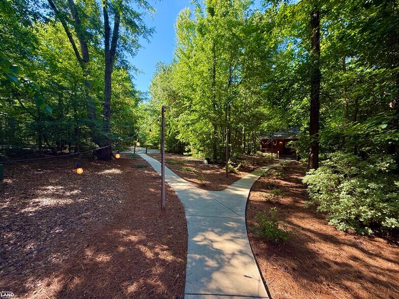 More Photos Of 701 Wingert Road rd, Greenwood Specialty For Sale