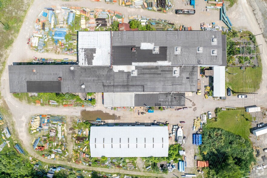 More Photos Of 1152 Elm St, Grafton Manufacturing For Sale