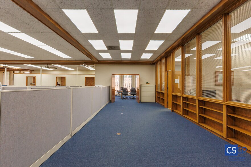 More Photos Of 855 W Ash Ave, Duncan Office For Sale