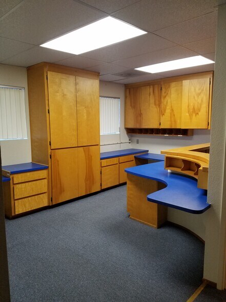 More Photos Of 150 Carnation Dr, Freedom Office For Lease