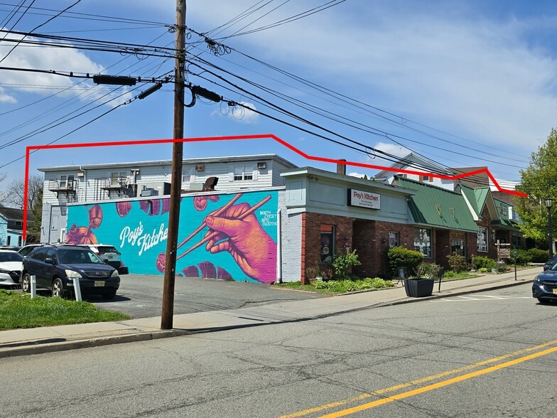 Primary Photo Of 238-240 Spring St, Newton Apartments For Sale