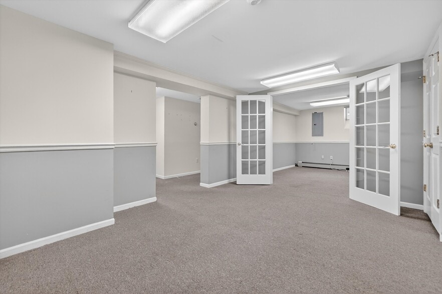 More Photos Of 75 Ramapo Rd, Garnerville Office For Lease