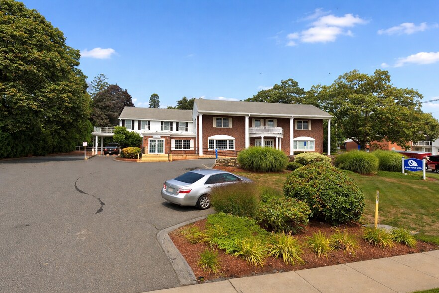 Primary Photo Of 133 W Main St, Marlborough Bank For Sale