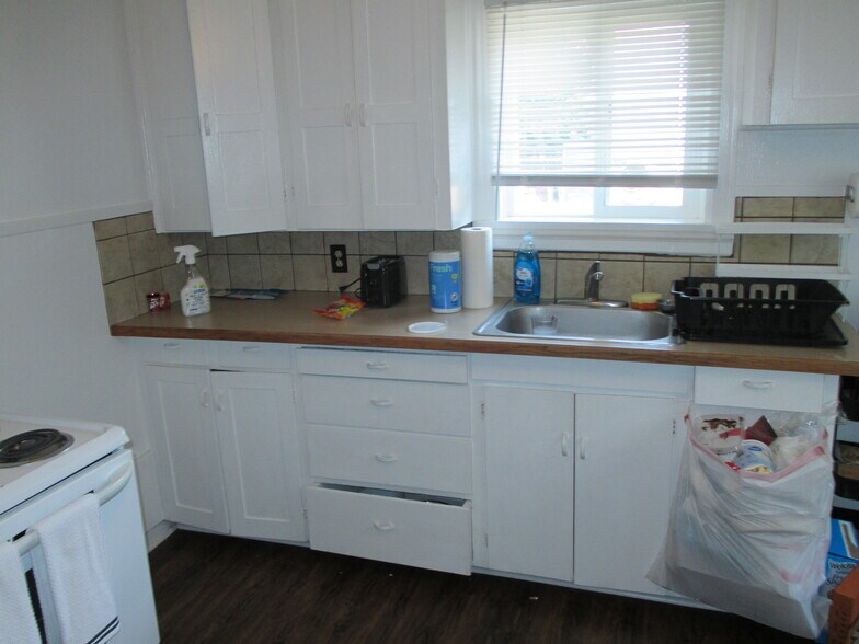 More Photos Of 905 NE Lake St, Pullman Multifamily For Sale