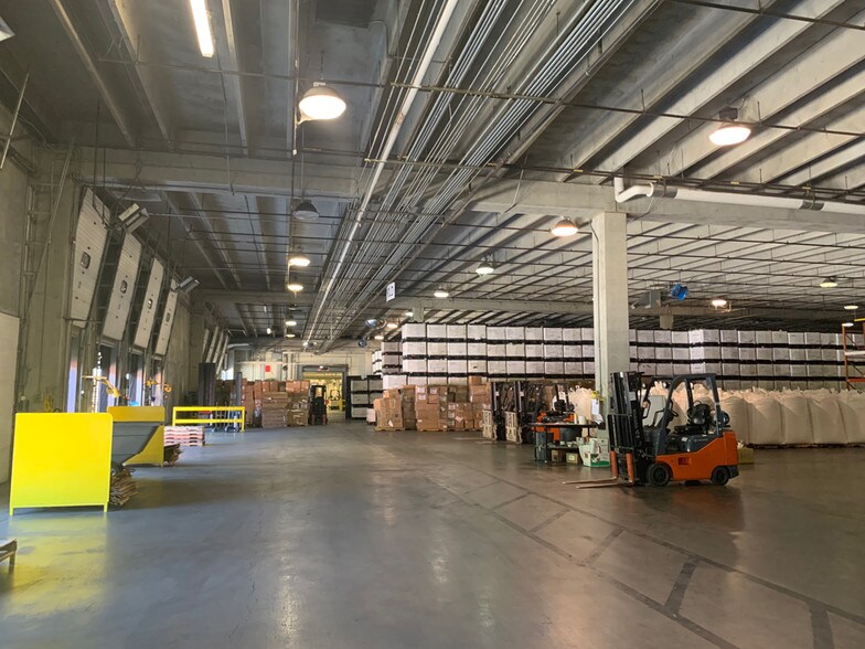 More Photos Of 12 Gerber Rd, Asheville Warehouse For Lease