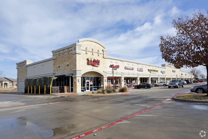 More Photos Of 721 E Keller Pky, Keller Unknown For Lease