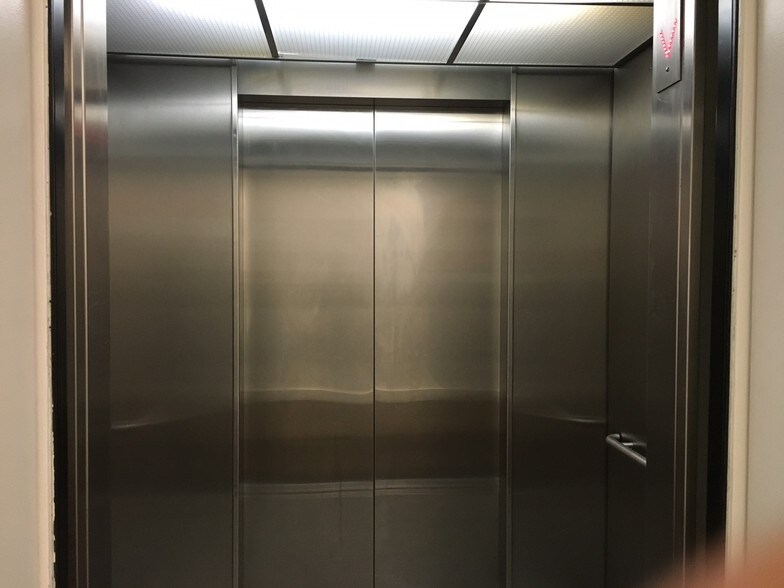 More Photos Of 301 Georgia St, Vallejo Office Residential For Lease
