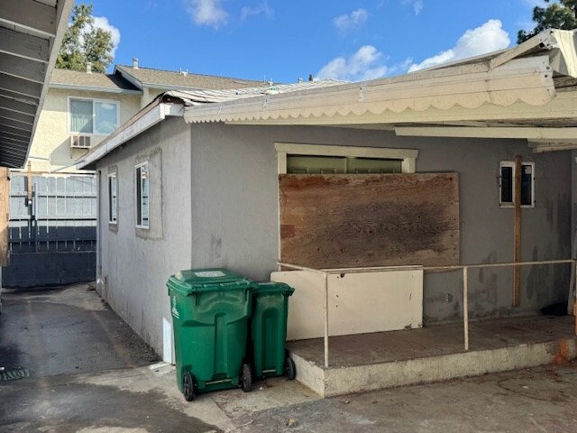 More Photos Of 2987 54th St, San Diego Specialty For Sale