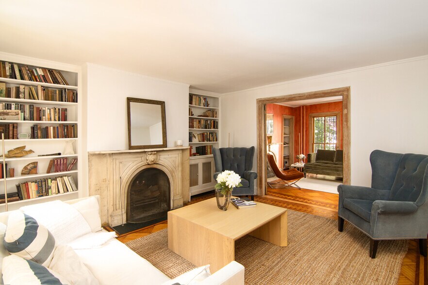 More Photos Of 69 Orange St, Brooklyn Specialty For Sale