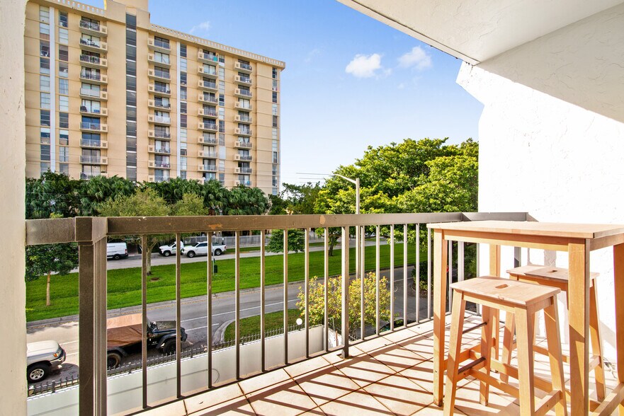 More Photos Of 2345 NE 135th St, Miami Apartments For Sale