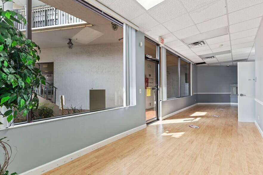 More Photos Of 1485 37th St, Vero Beach Medical For Lease