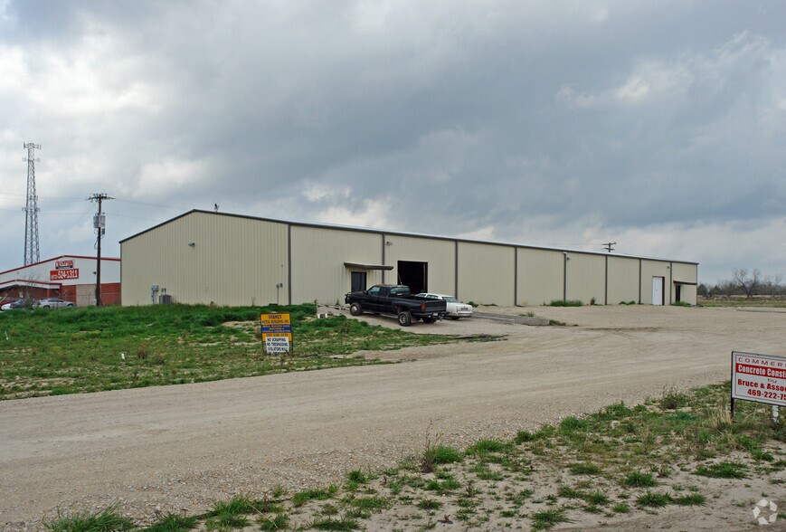 Primary Photo Of 1472-1482 Champion Rd, Terrell Warehouse For Lease