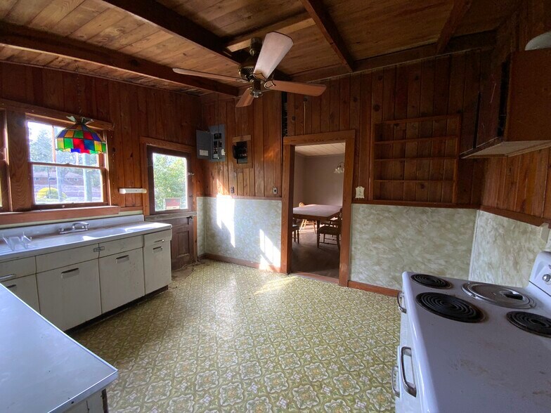 More Photos Of 61 Fairview Rd, Andrews Multifamily For Sale