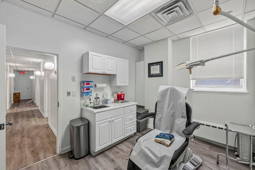 More Photos Of 89 Valley Rd, Montclair Medical For Sale