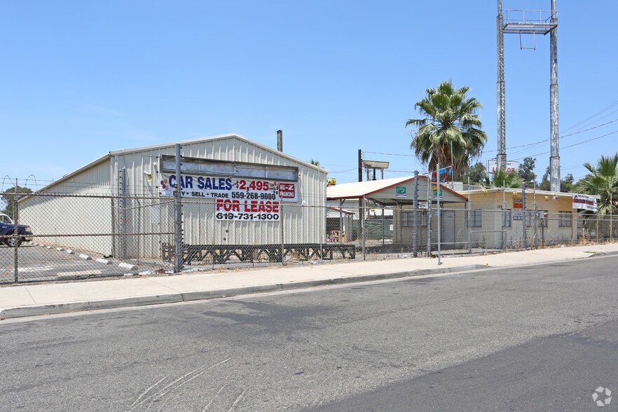 Primary Photo Of 1308 W Iota Ave, Fresno Auto Repair For Lease