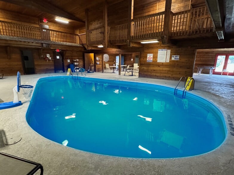 More Photos Of 9966 N State Road 27, Hayward Hotel For Sale