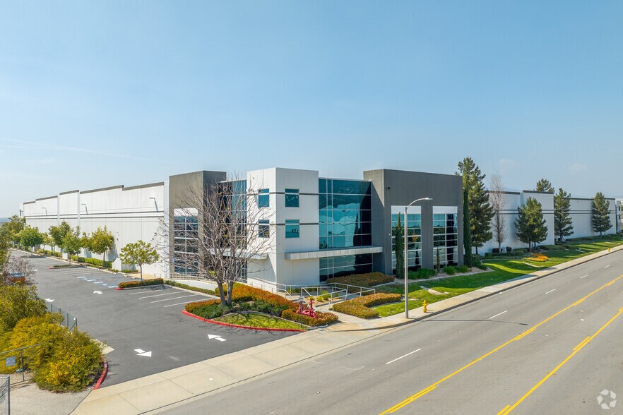 Primary Photo Of 5404 Industrial Pky, San Bernardino Warehouse For Lease