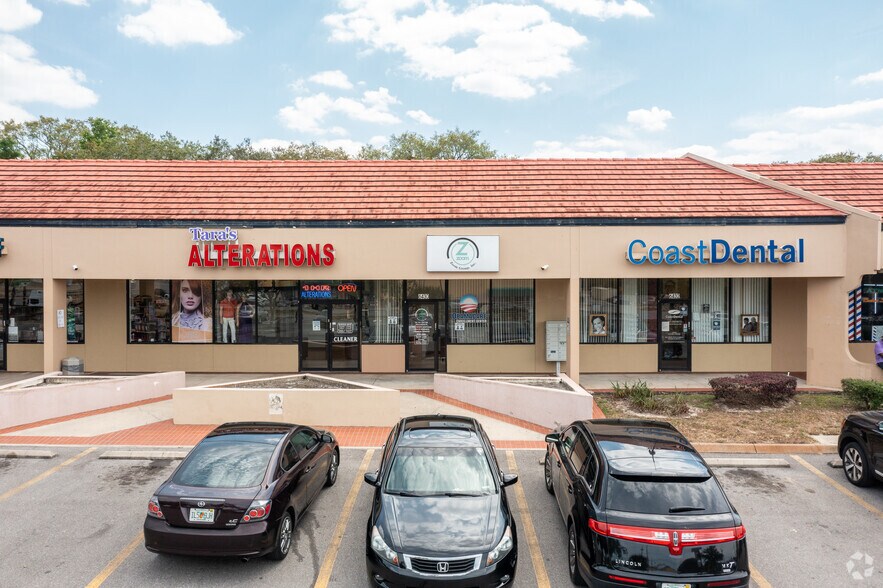 More Photos Of 6448 W Colonial Dr, Orlando Unknown For Lease