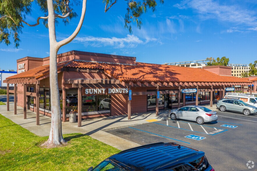 More Photos Of 9330-9360 Clairemont Mesa Blvd, San Diego Unknown For Lease