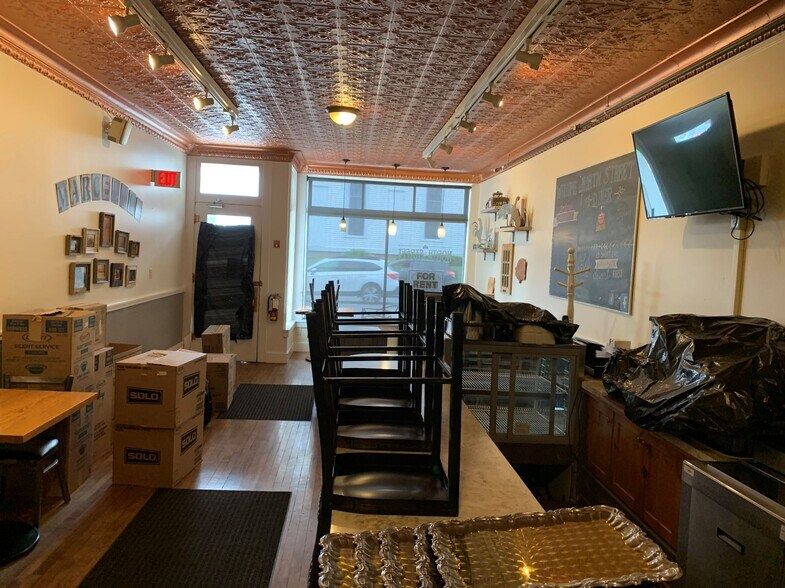 More Photos Of 3 North St, Marcellus General Retail For Lease