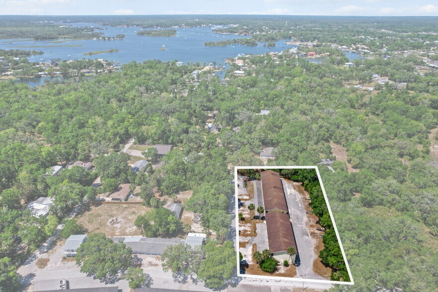 More Photos Of 765 N Gardenview Ter, Crystal River Apartments For Sale