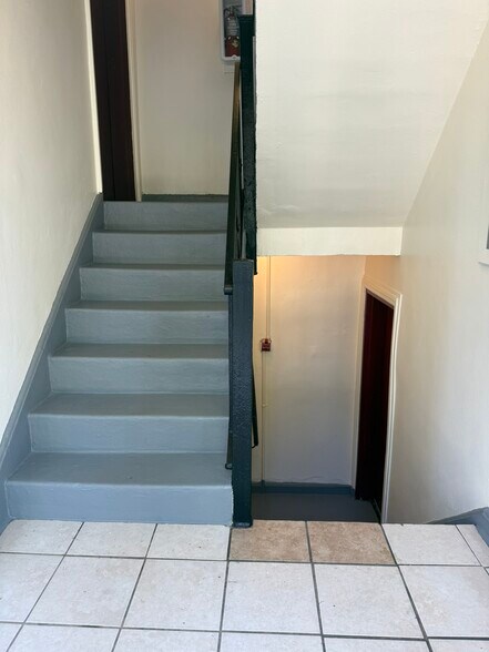 More Photos Of 2801 Jasper St SE, Washington Apartments For Sale
