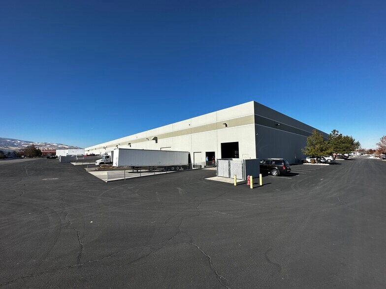 More Photos Of 650 Innovation Dr, Reno Warehouse For Lease