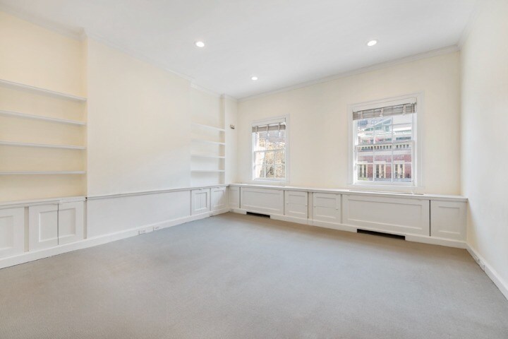 More Photos Of 38 E 63rd St, New York Office Residential For Sale