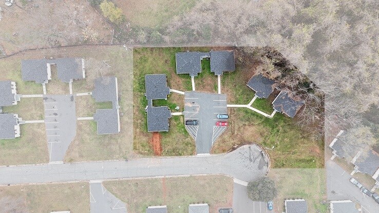 Primary Photo Of 2225 Alma Ct, Charlotte Multifamily For Sale