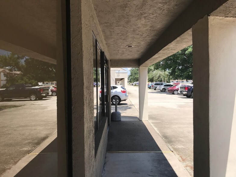 More Photos Of 4400 S Hopkins Ave, Titusville Showroom For Sale