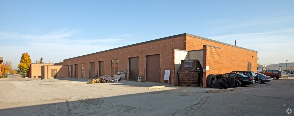 More Photos Of 25 W Beaver Creek Rd, Richmond Hill Light Distribution For Lease