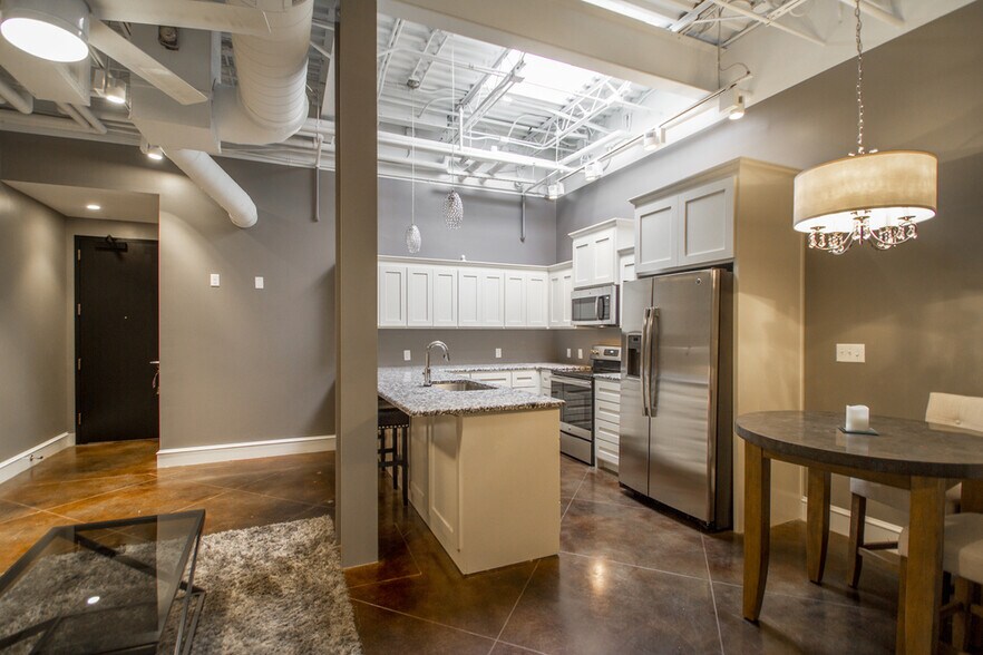 More Photos Of 912 Front St, Conway Restaurant For Sale