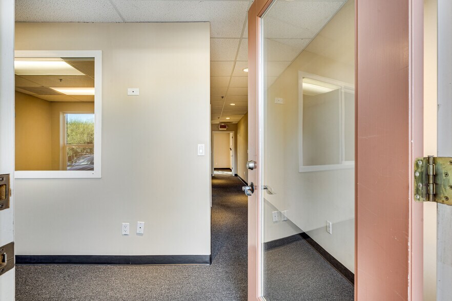 More Photos Of 1254 Broadway, Sonoma Office For Sale