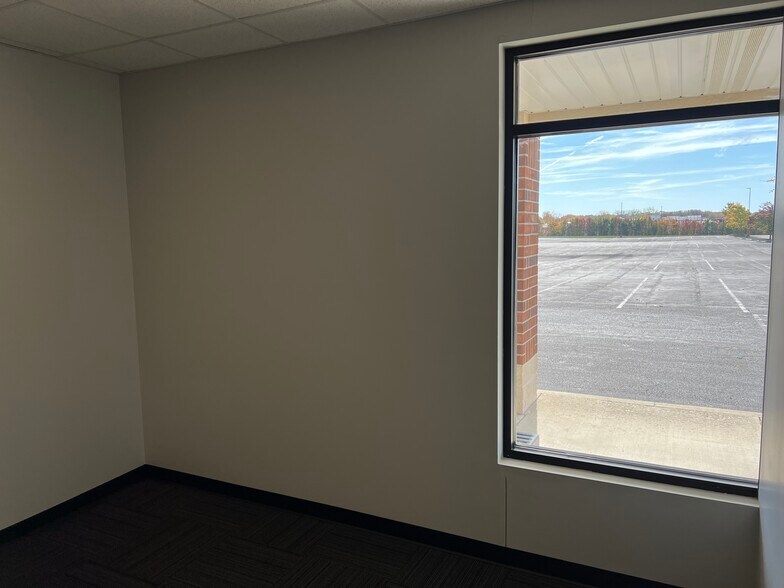 More Photos Of 7430 Timberstone Dr, Findlay Coworking Space