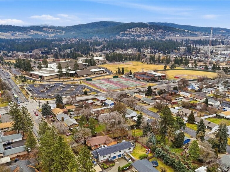 More Photos Of 2716 E 37th Ave, Spokane Multifamily For Sale