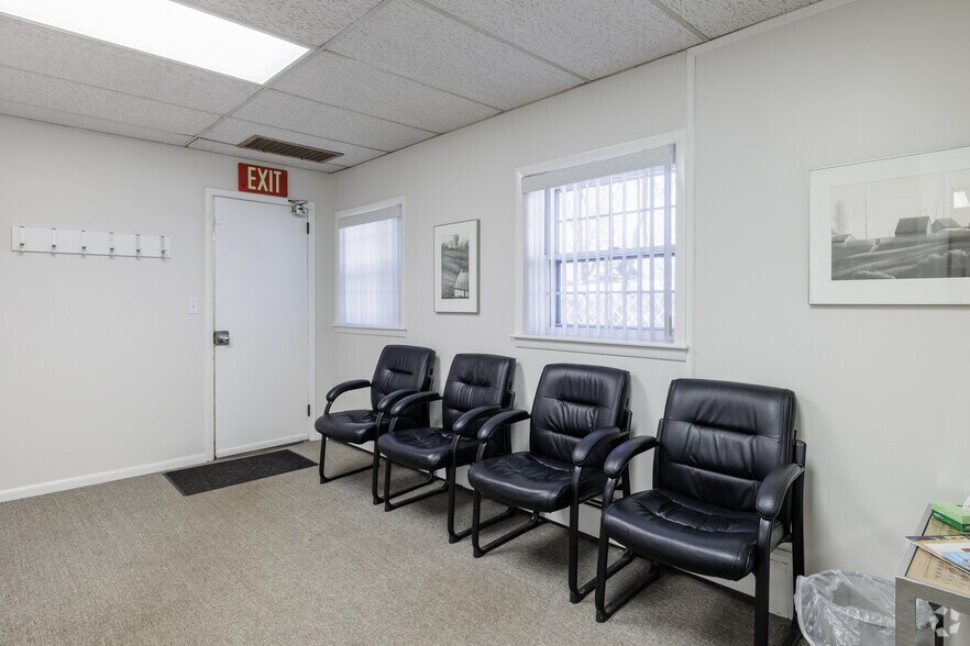 More Photos Of 185 Broadway, Hillsdale Medical For Sale