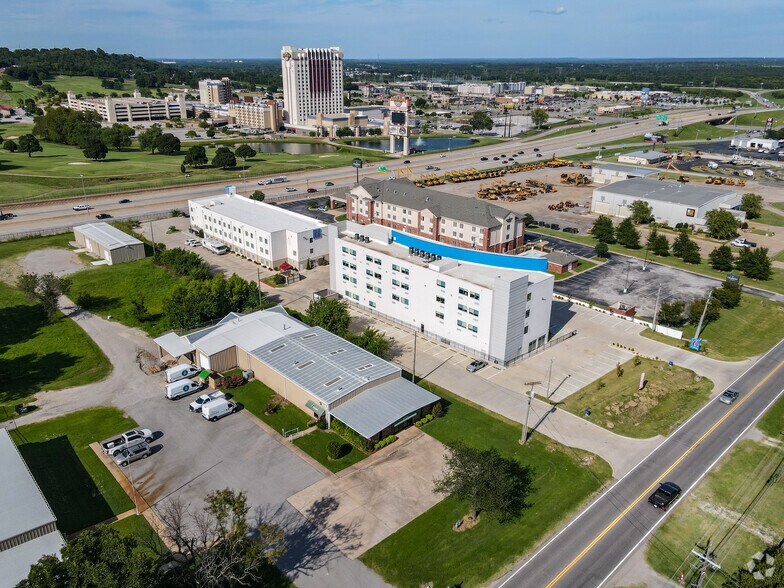 More Photos Of 18705 E Admiral Pl, Catoosa Hotel For Sale