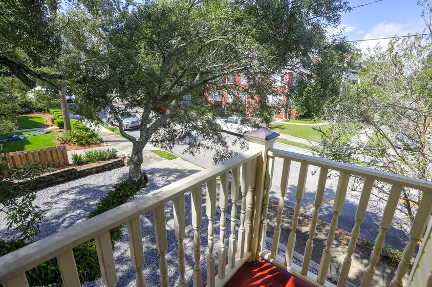 More Photos Of 921 N Palafox St, Pensacola Office For Sale