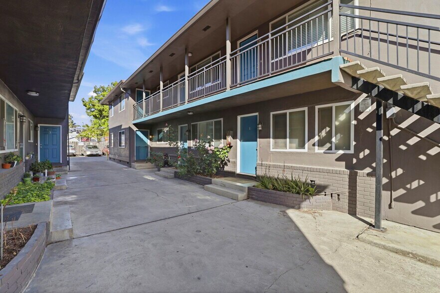 More Photos Of 439-441 S 5th St, San Jose Apartments For Sale