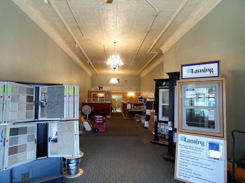 More Photos Of 107 N Main St, Monticello Storefront Retail Residential For Sale