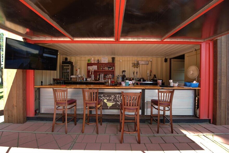 More Photos Of N2717 County Road QQ, Waupaca Restaurant For Sale