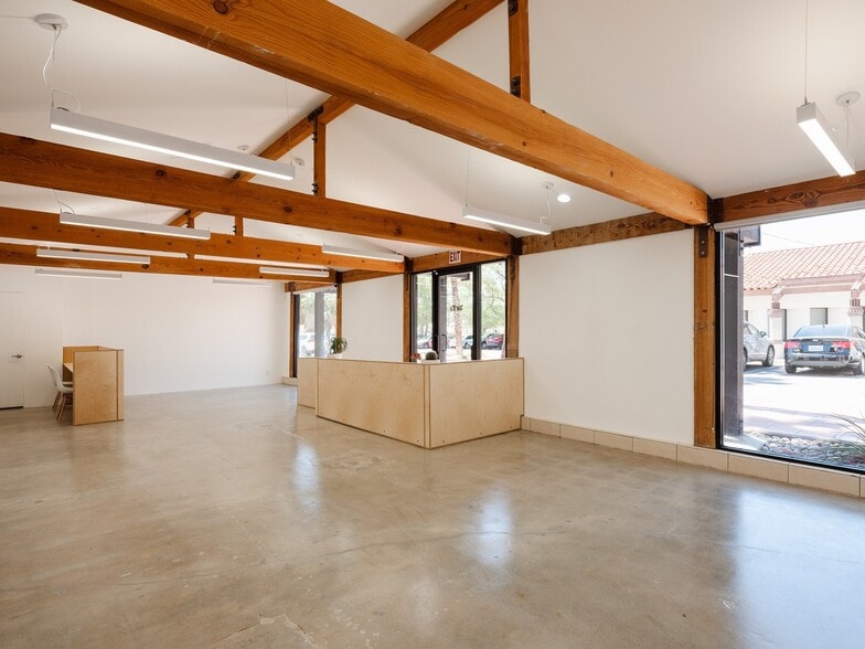 More Photos Of 254-264 N Palm Canyon Dr, Palm Springs Freestanding For Lease