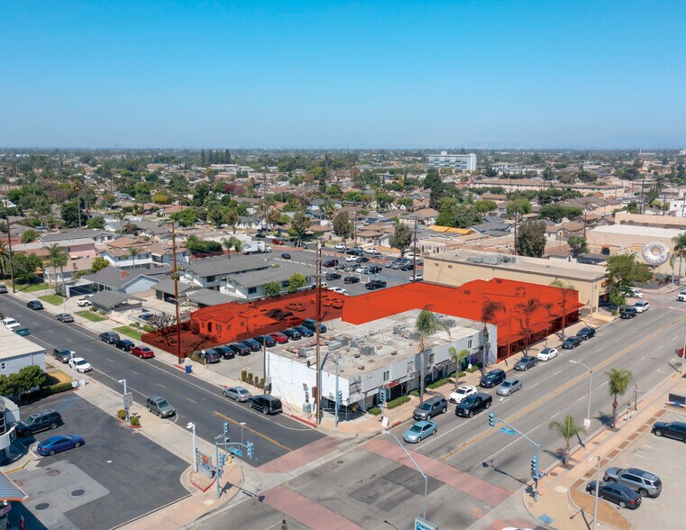 More Photos Of 17047 17047 Bellflower Blvd & 9747 Park St blvd, Bellflower General Retail For Sale