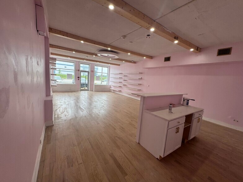 More Photos Of 3516-3518 W North Ave, Melrose Park Storefront Retail Residential For Lease